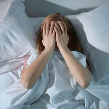 Boutons liés au stress et sommeil