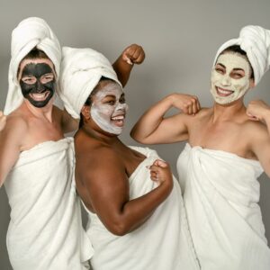 Soins jour et nuit : une routine indispensable pour une peau équilibrée