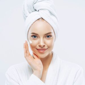 Les soins hebdomadaires : un rituel beauté pour révéler l’éclat de votre peau