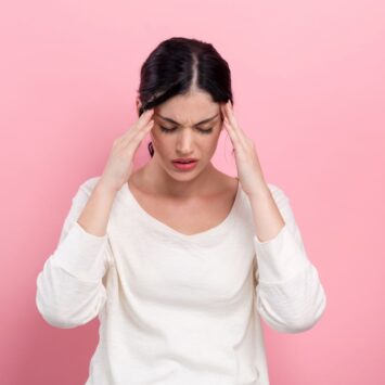 Déséquilibres hormonaux et acné localisée